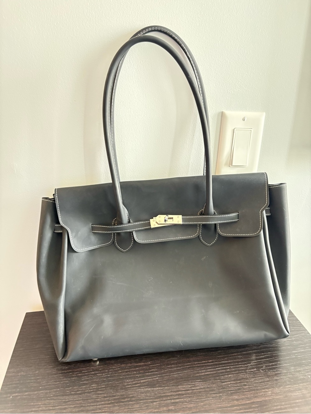 Nikola Jelly “Firkin” Handbag. Used with several scuffs.